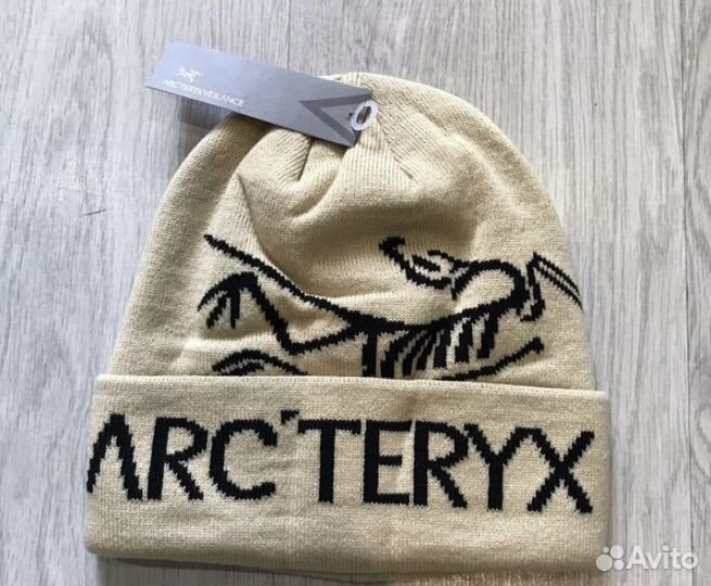 Шапка arcteryx