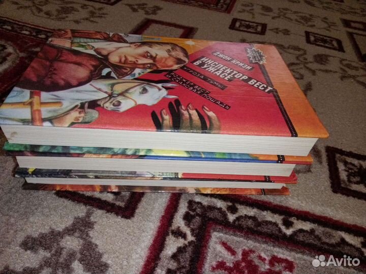 Детективы Доренко, Маринина, военная тематика и др