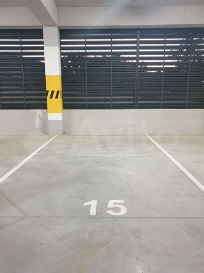 Машиноместо, 20 м²