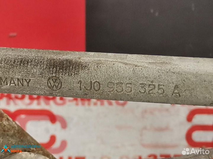 Механизм стеклоочистителя (трапеция дворников)