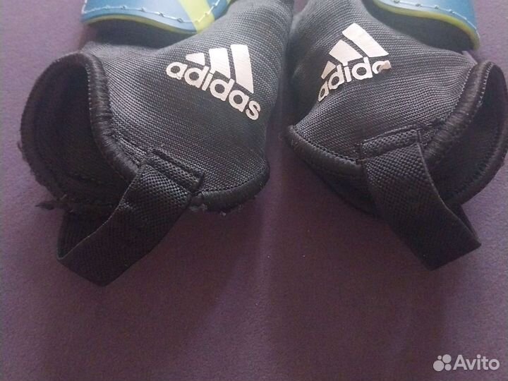 Щитки футбольные adidas детские S