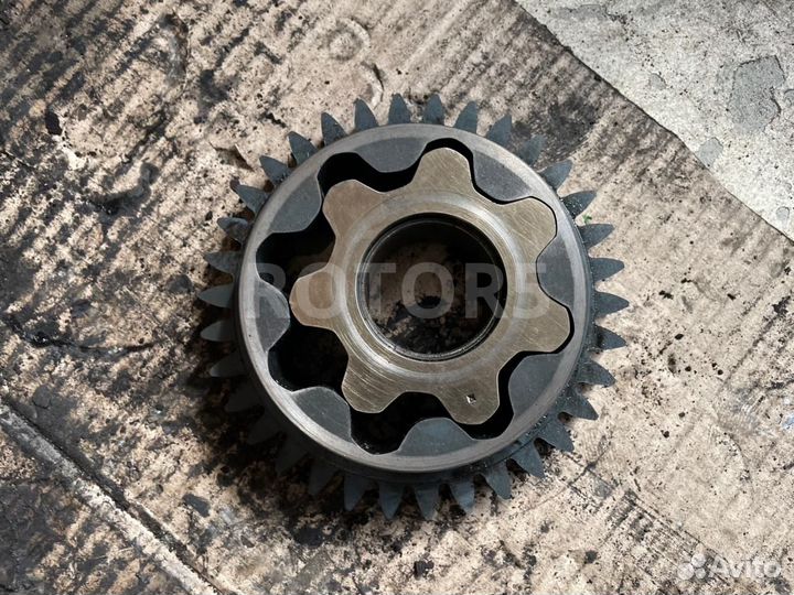 Масляный насос MAN TGX 2010 51051033106