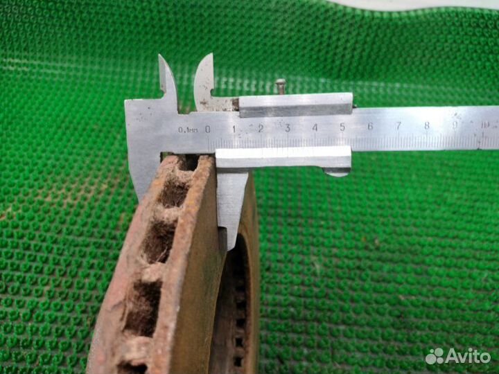 Диск тормозной передний Nissan Primera P11 GA16DE