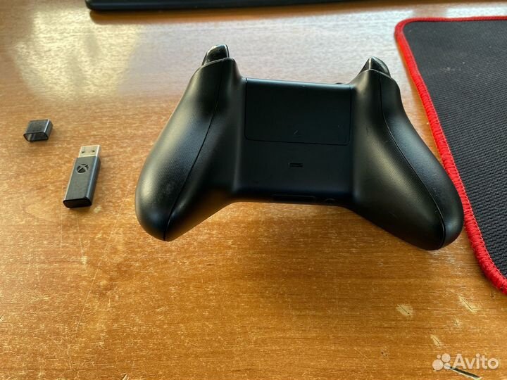 Джостик xbox one с беспроводным контроллером