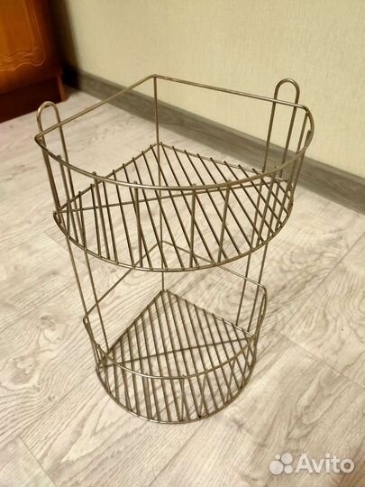 Полочка для ванной угловая