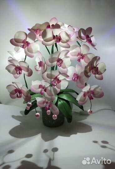 Светильник настольный, напольный из изолона