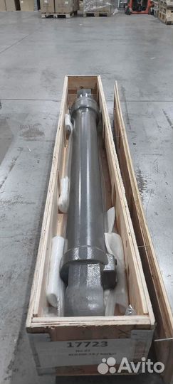 Гидроцилиндр ковша xcmg