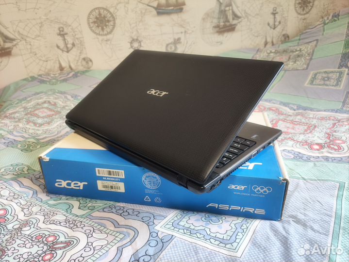 Отличный Acer Aspire 5560G