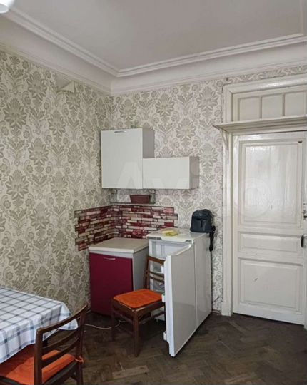 Комната 12 м² в 5-к., 4/5 эт.