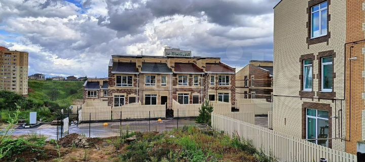 Таунхаус 90 м² на участке 1 сот.