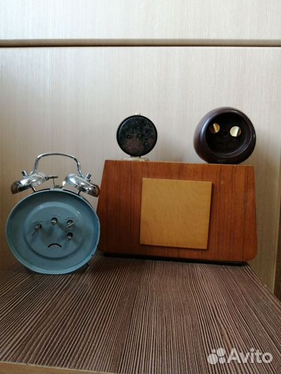 Часы настольные