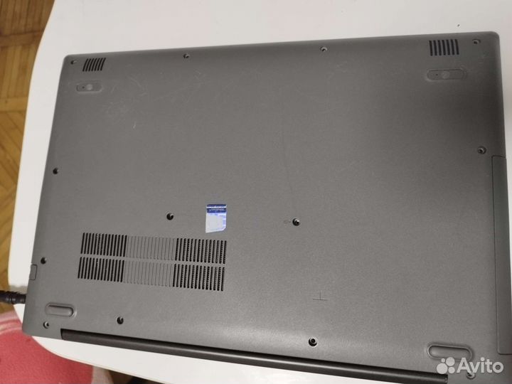 Ноутбук Lenovo 320-15ISK (80XH01msrk)