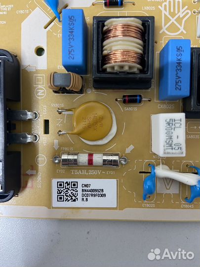 Блок питания bn4400952b