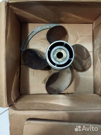 Винт подвесной для катера