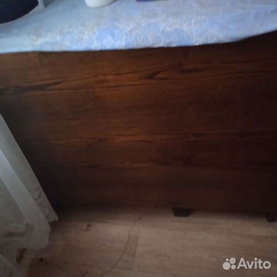 Тележка, бочка, стол, лестница, баллоны