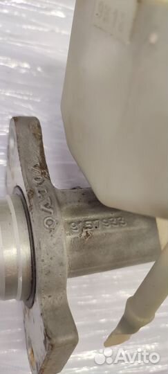 Главный тормозной цилиндр Volvo S80