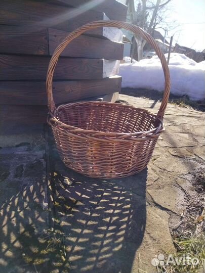 Корзина плетеная