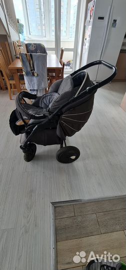 Коляска zippy 3 в 1