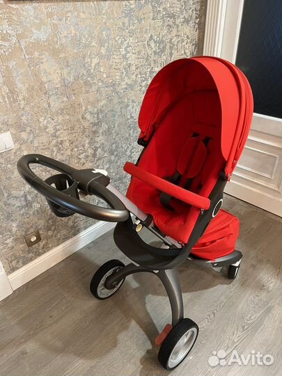 Прогулочная коляска stokke