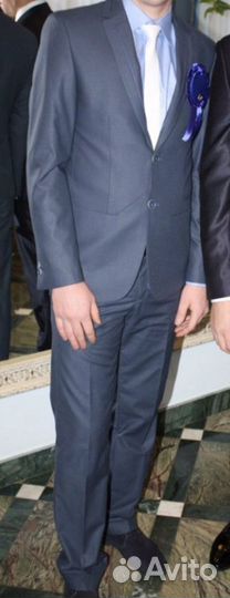 Костюм
