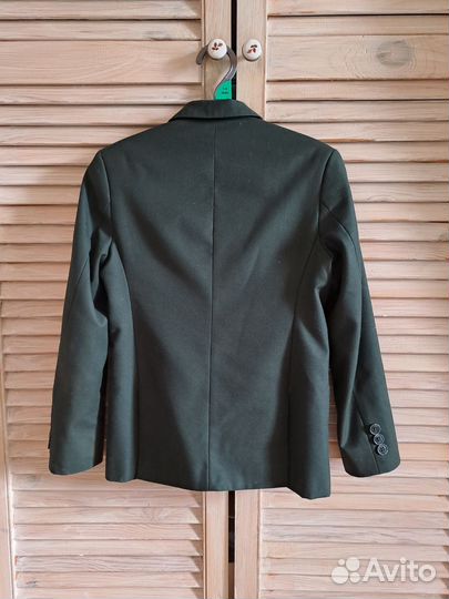 Пиджак зеленый 128