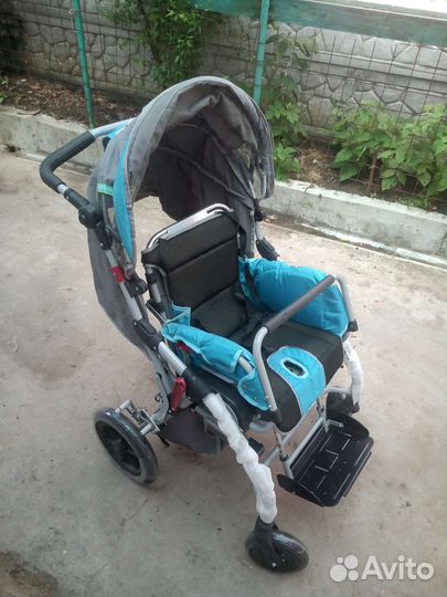 Коляска для инвалидов