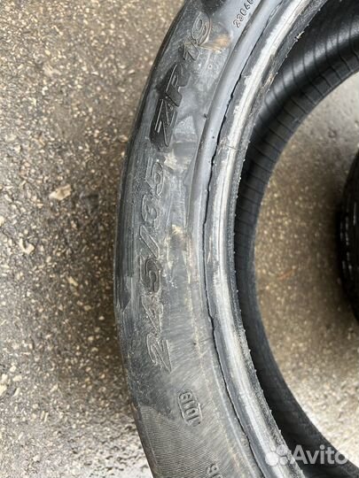 Pirelli P Zero Trofeo Race 245/35 R19 93Y