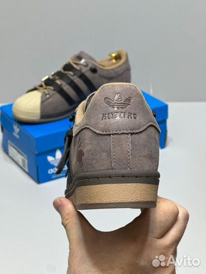 Adidas мужские кроссовки коричневый