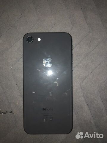 iPhone 8, 64 ГБ