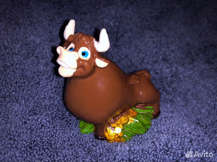 Фигурка Лошадь / Бык