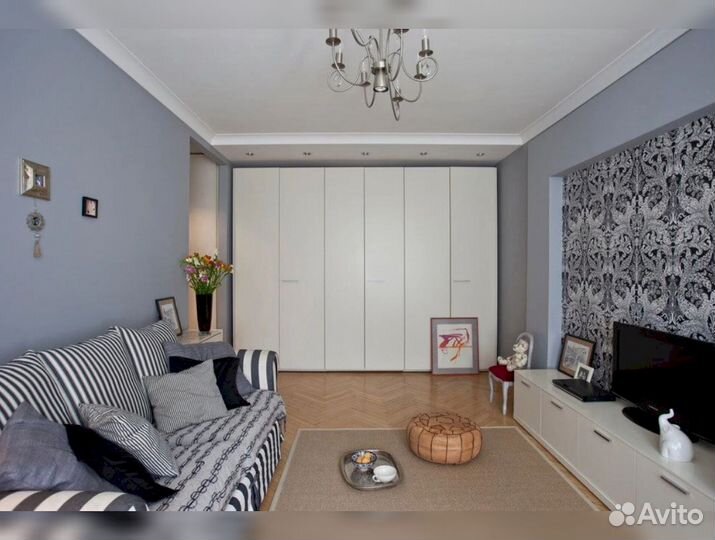 Распашной шкаф