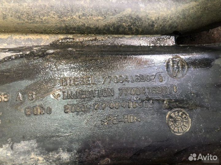 Заливная горловина Renault Clio