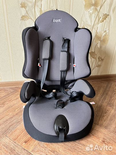 Авто-кресло детское