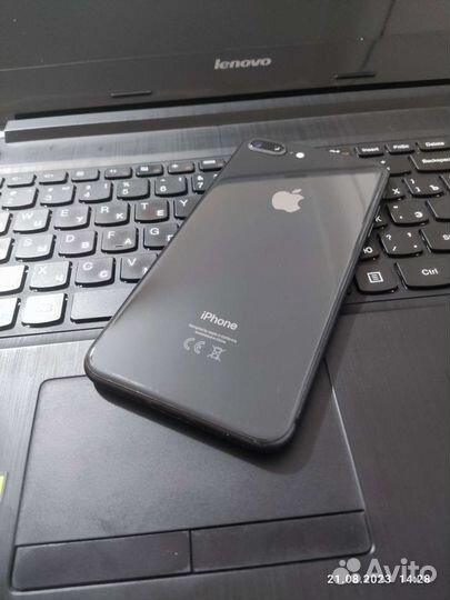 iPhone 8 Plus 64gb
