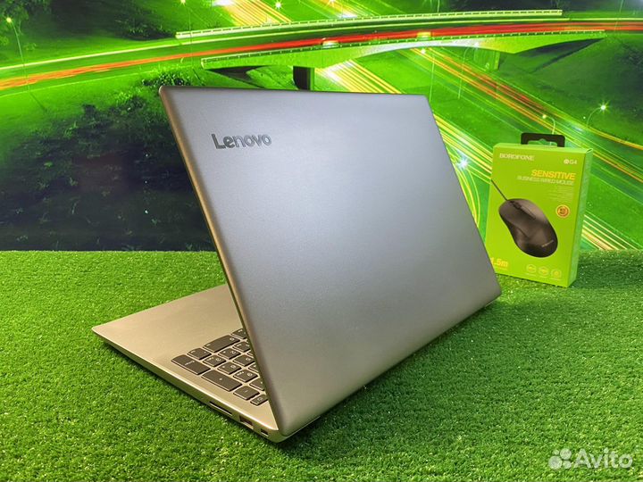 Ноутбук Lenovo / Core i5 / SSD