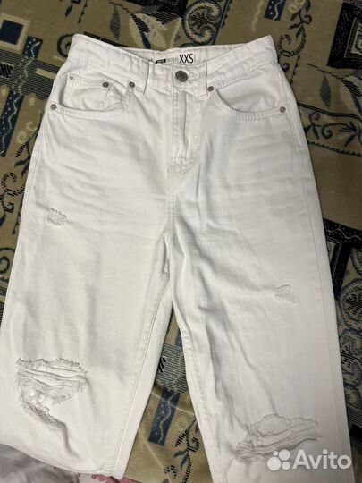 Джинсы женские