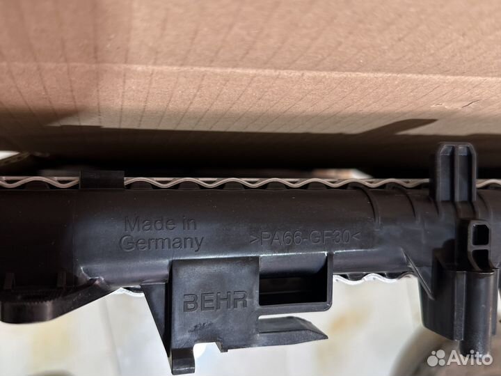 Радиатор охлаждения на мерседес