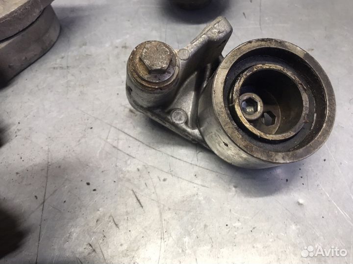 Натяжитель Rover 75 2000 г., 2.0 л., 150 л.с