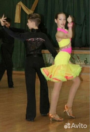 Бально-спортивное платье, La