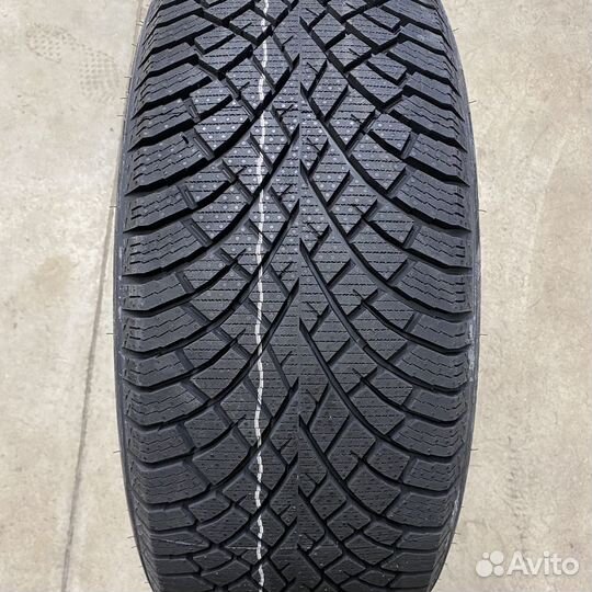 Nokian Tyres Hakkapeliitta R5 SUV 315/35 R21 111