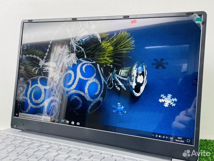 Новый ноутбук на гарантии