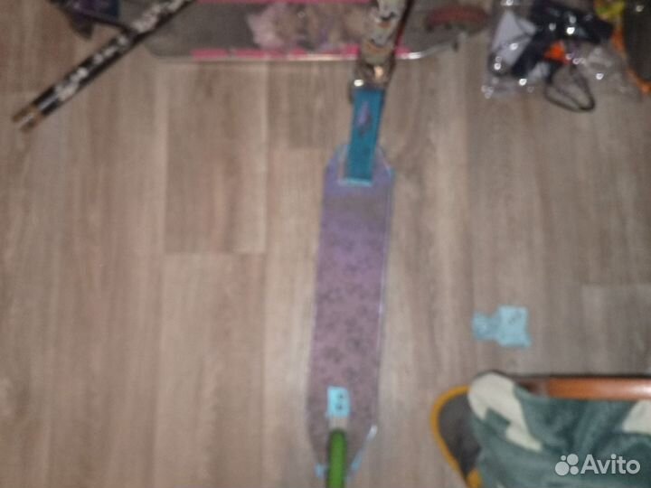 Продам самокат трюковой