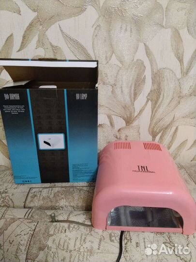 Уф лампа TNL Professional для ногтей