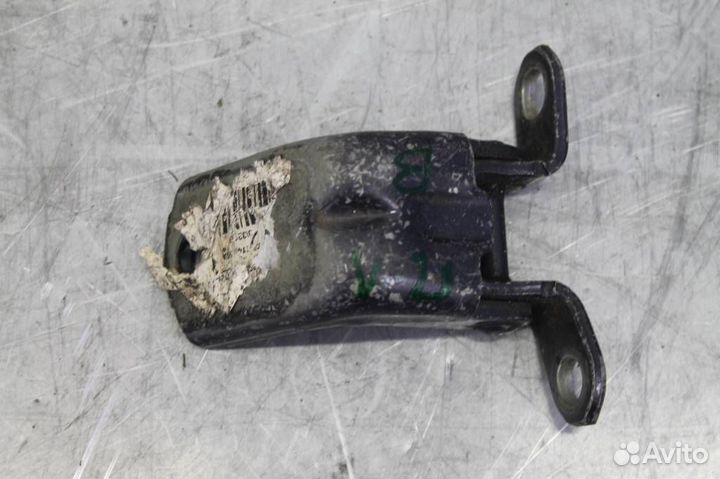 Петля двери передней левой верхняя Nissan X-Trail