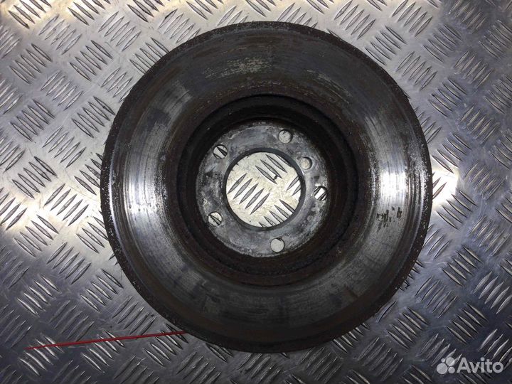 Диск тормозной передний BMW 5-Series M52B25