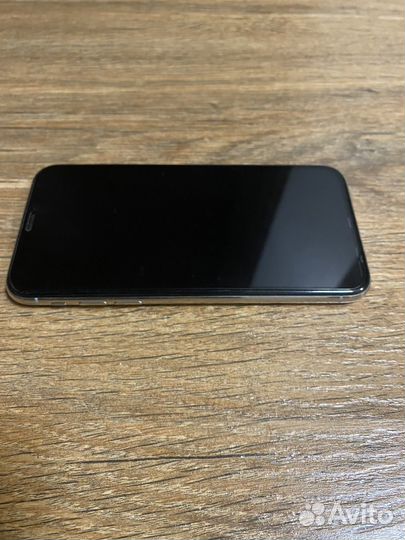 iPhone X, 64 ГБ