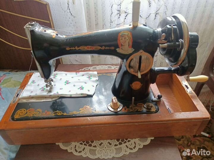 Швейная машинка