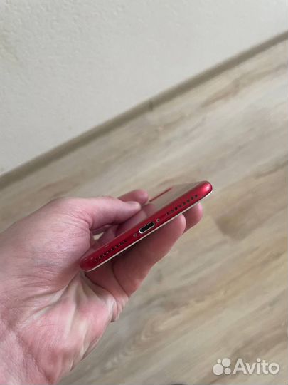 iPhone 7 plus 128gb red