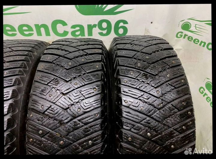 Goodyear Ultragrip Ice Arctic 225/65 R17