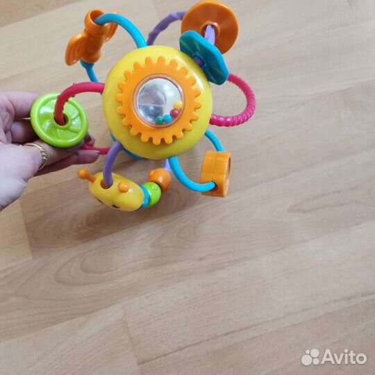 Развивающая игрушка